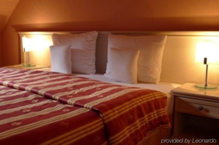 Hotel Hradna Brana Bratislava Habitación foto